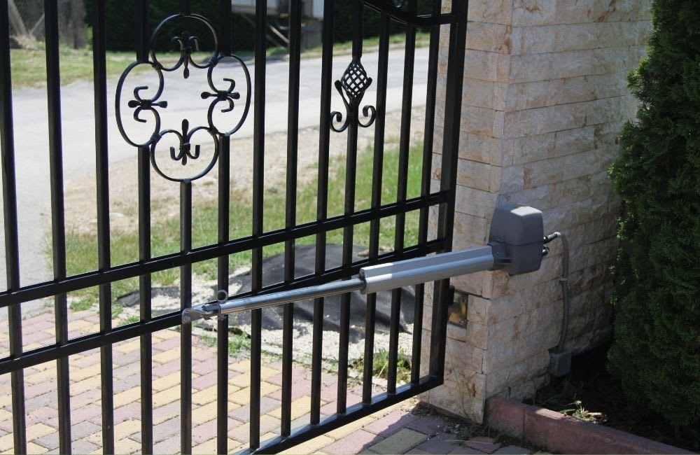Factors to Consider for Driveway Gate Installation